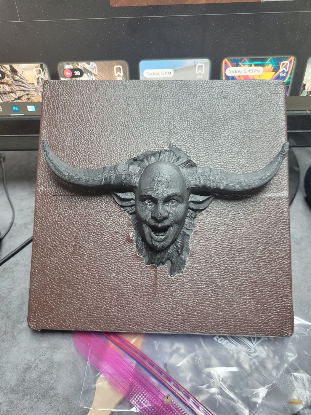 Bull relief lid